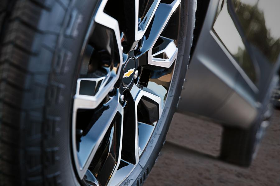 Колеса Chevrolet TrailBlazer Activ 2020 года  (NA) (фото 9 из 19)